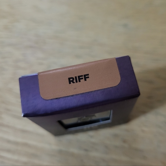 Urban Decay Riff  Discontinued Eye Shadow  Sealed - Picture 2 of 6